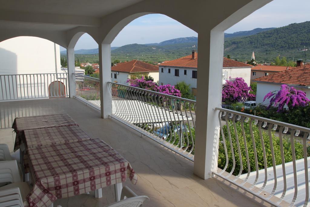 Apartments Marinko Stari Grad  Værelse billede